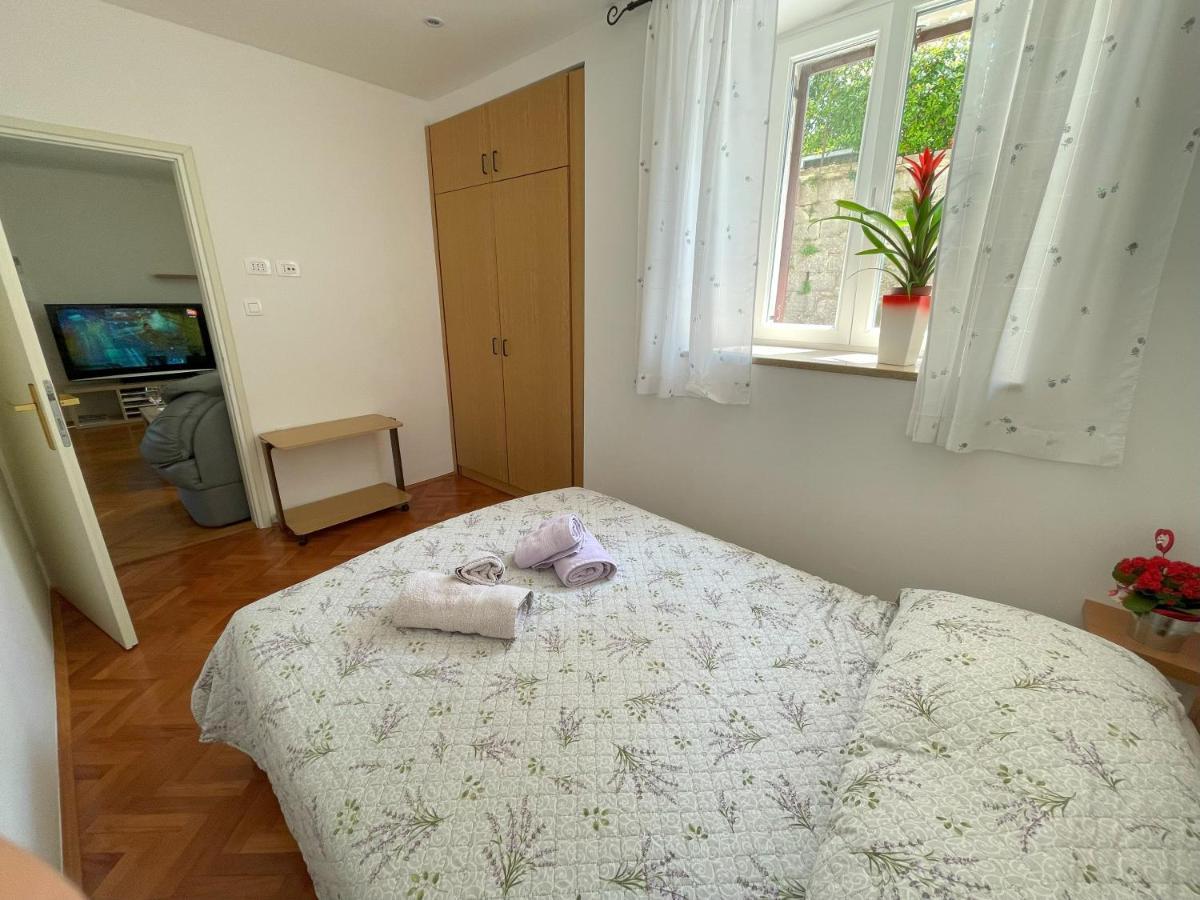 Apartment Kastel Пазин Экстерьер фото